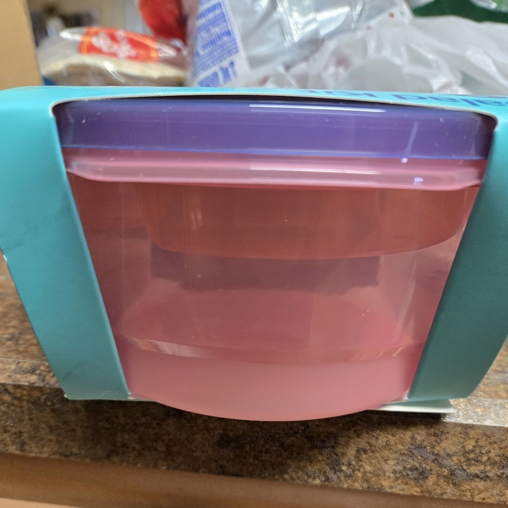 Snap & Store Salad Kit Container - Picture 4 of 6